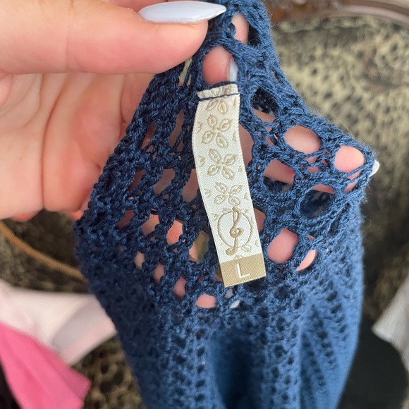 Fishnet navy blue sweater blouse - Picture 4 of 4